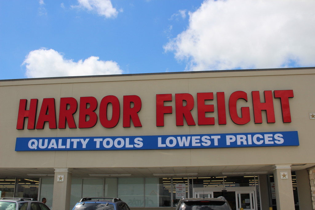 Harbor Freight Store hours