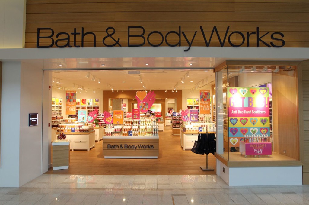Bath and Body Works store hours