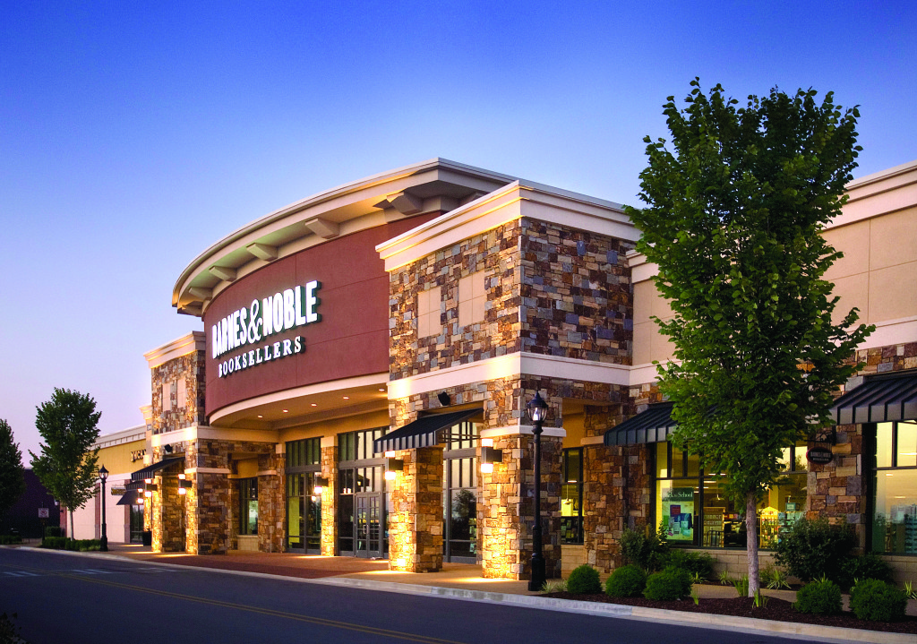 Barnes and Noble store hours
